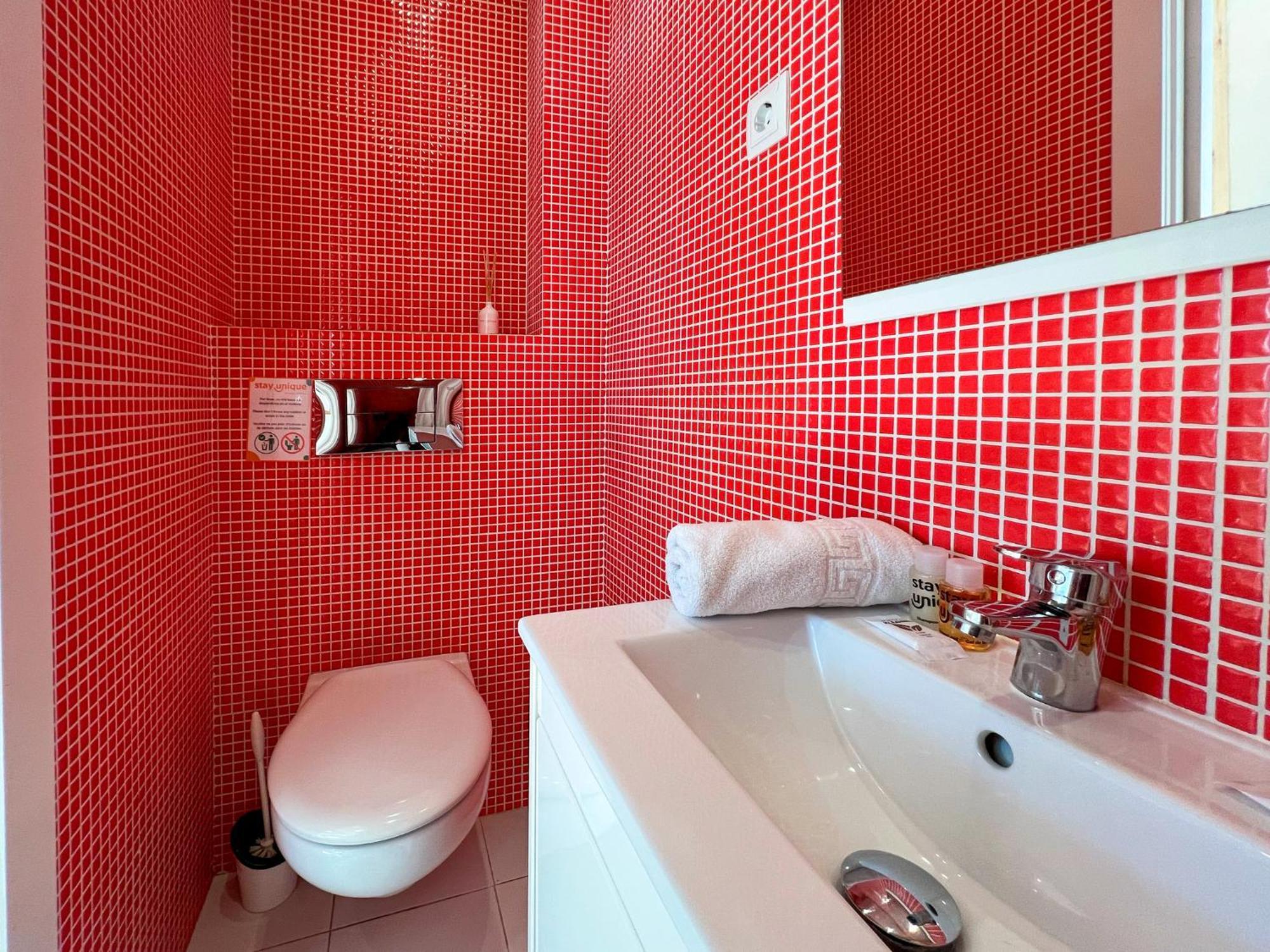 Stay U-Nique Apartments Torrent Barcelona Bagian luar foto